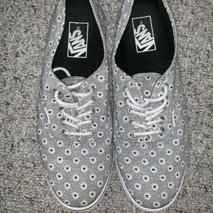 Women’s Daisy Lace-up Vans
